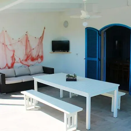 Charming House With Garden In With Direct Access To The Holiday home Monopoli