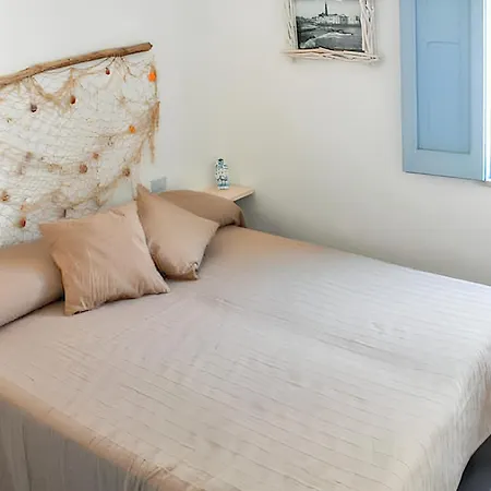 Holiday home Charming House With Garden In With Direct Access To The *