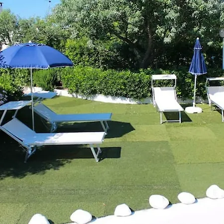 Holiday home Charming House With Garden In With Direct Access To The
